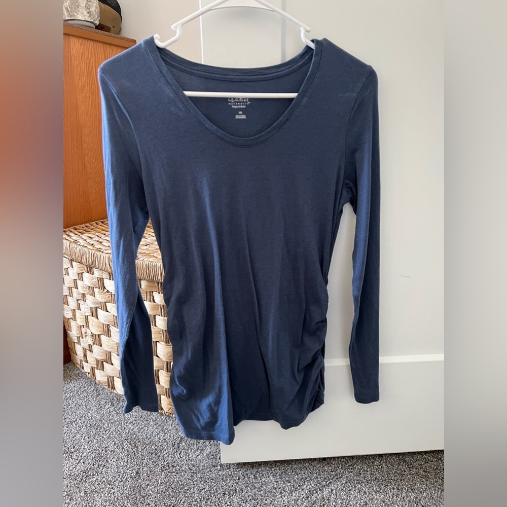 Long sleeve maternity top